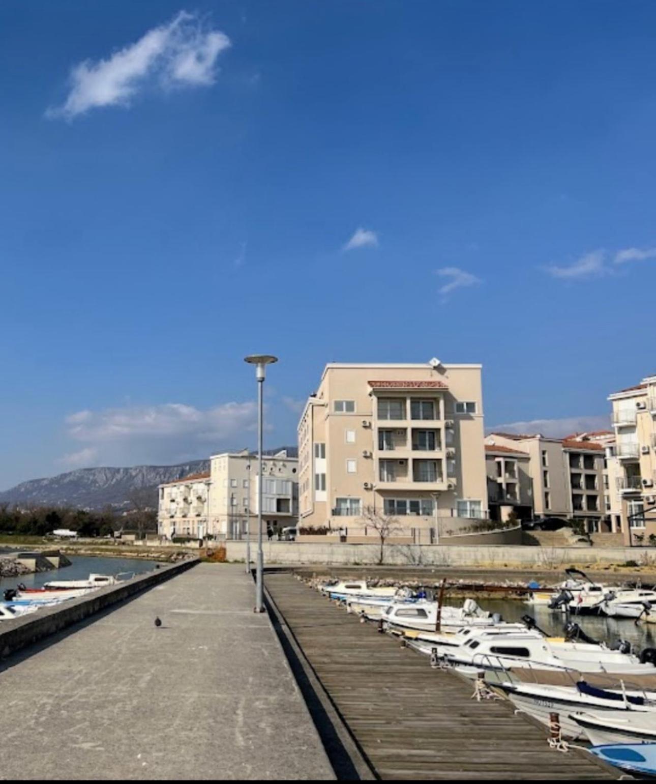 Sunset Apartman נובי ווינודולסקי מראה חיצוני תמונה